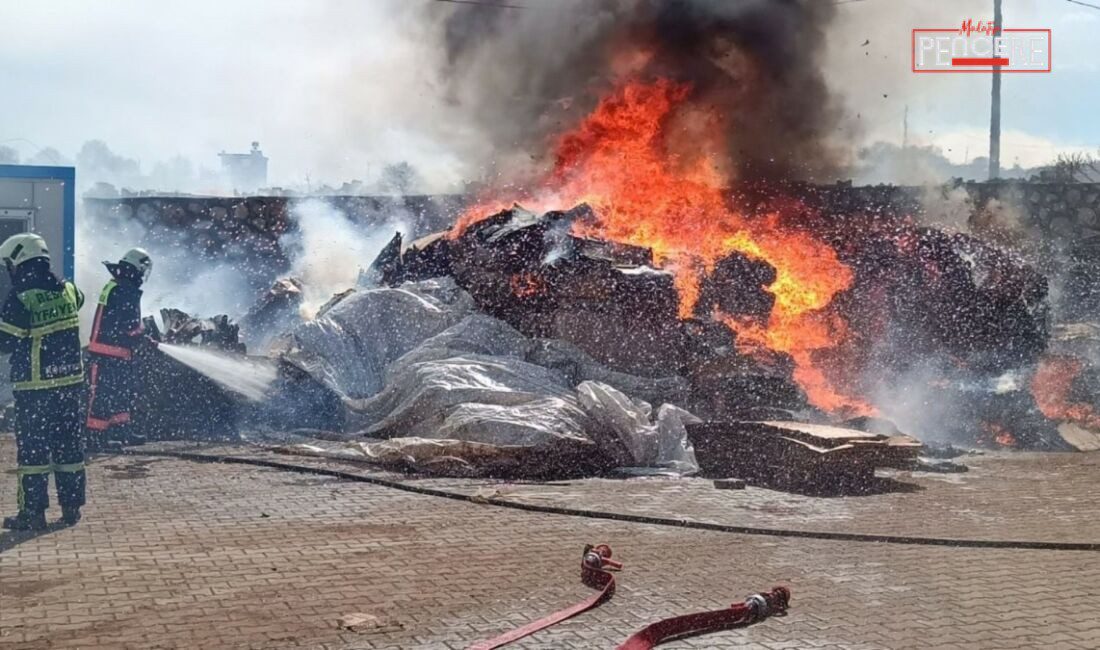 Adıyaman’ın Besni ilçesinde tütün üretim ve paketleme tesisinin bahçesinde çıkan