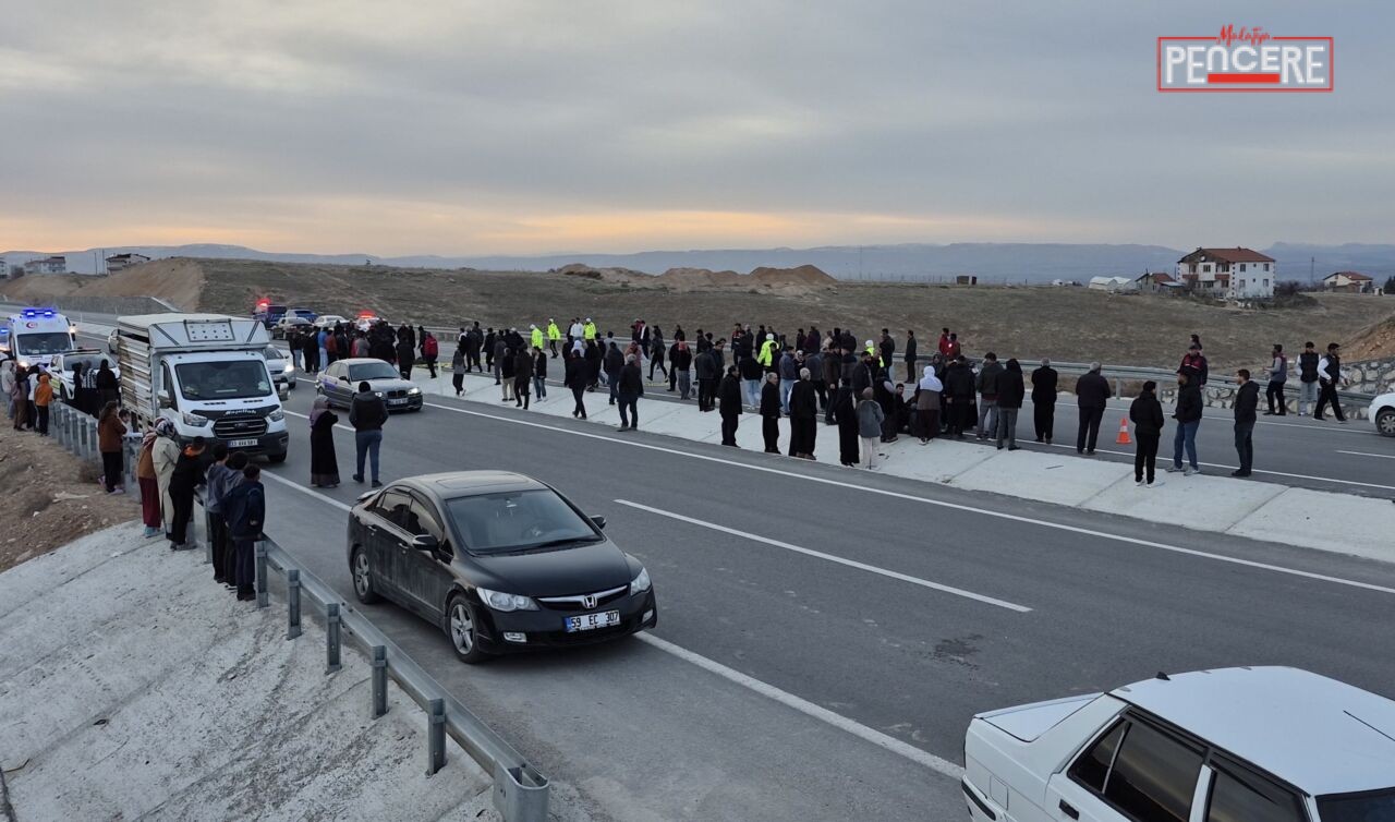 Battalgazi ilçesinde yolun karşısına geçmeye çalışan 17 yaşındaki Sercan Ük,