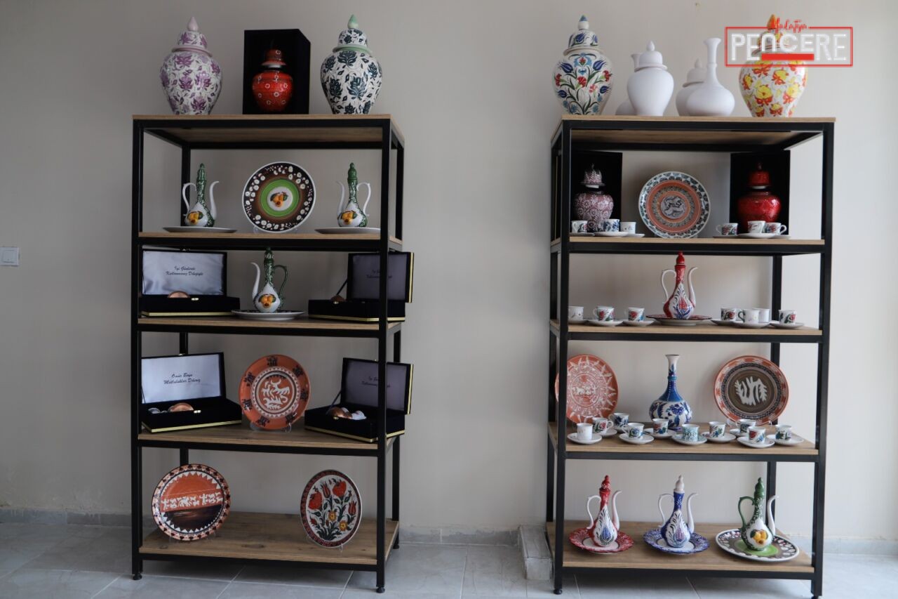 Battalgazi Belediyesi Gelinciktepe Kadın Yaşam Merkezi’nde giyim, seramik ve kuaför