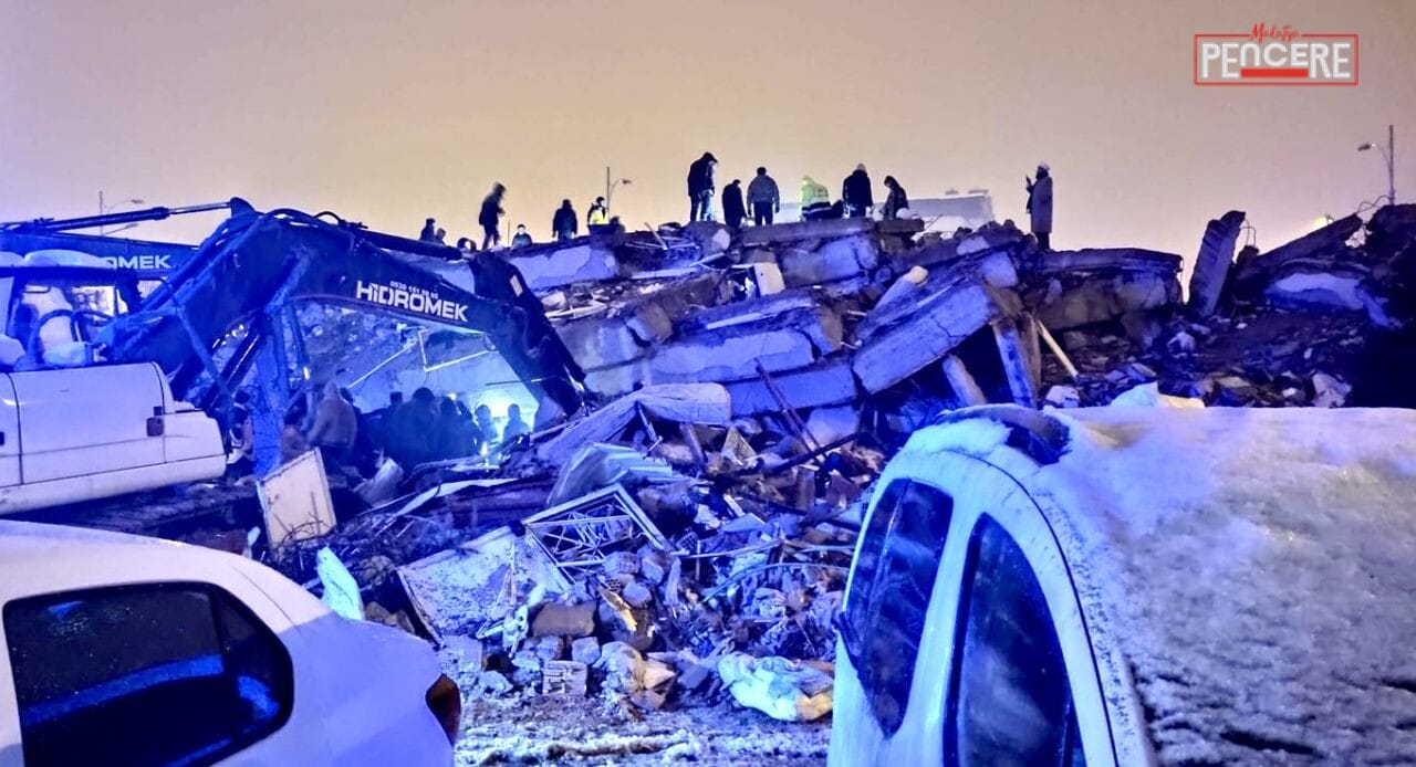 Malatya’da 6 Şubat depremlerinde yıkılan Bayrak Sitesi 1. Blok’a ilişkin
