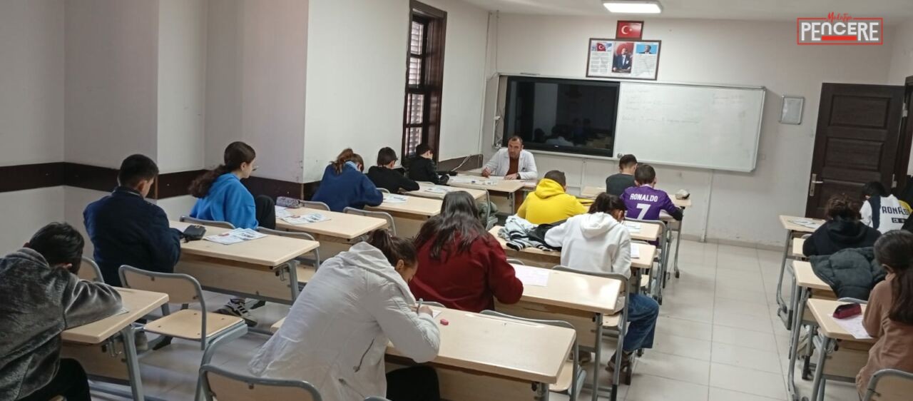 Malatya Büyükşehir Belediyesi, MABEM bünyesinde ücretsiz eğitim gören ortaokul öğrencilerine