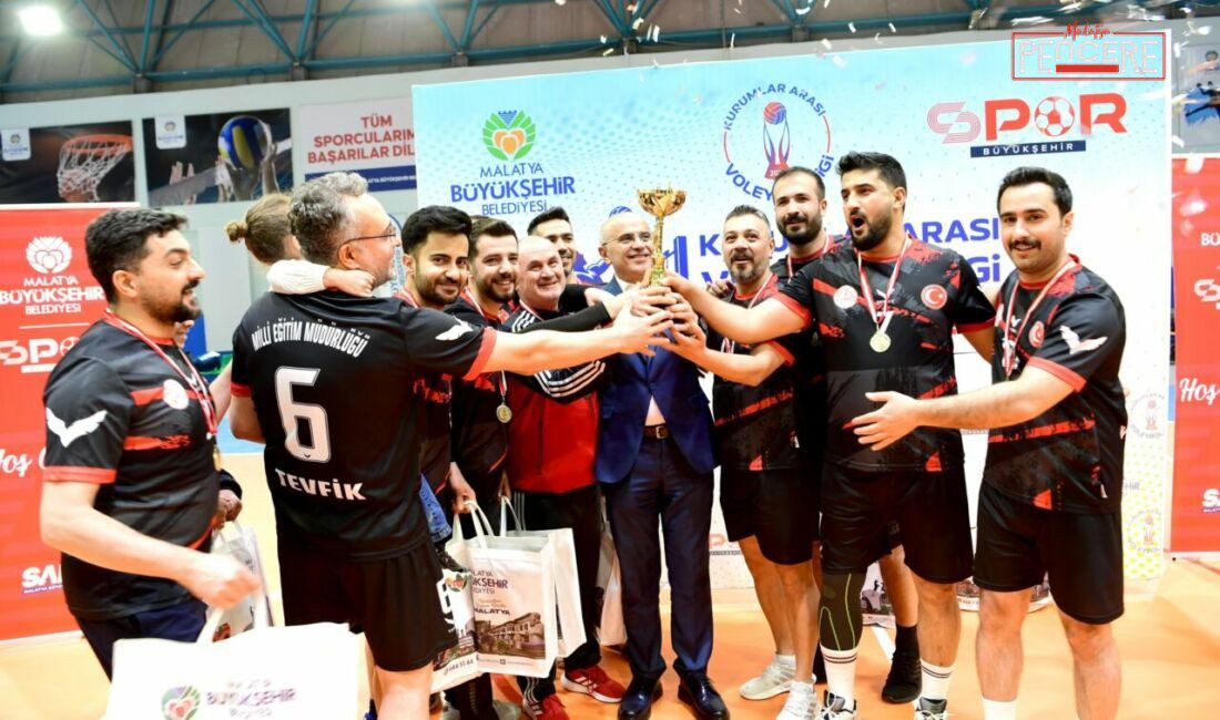 Malatya Büyükşehir Belediyesi tarafından düzenlenen Kurumlar Arası Voleybol Ligi’nde finalde