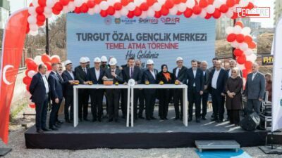 Malatya Büyükşehir Belediye Başkanı Sami Er, Turgut Özal Gençlik Merkezi’nin