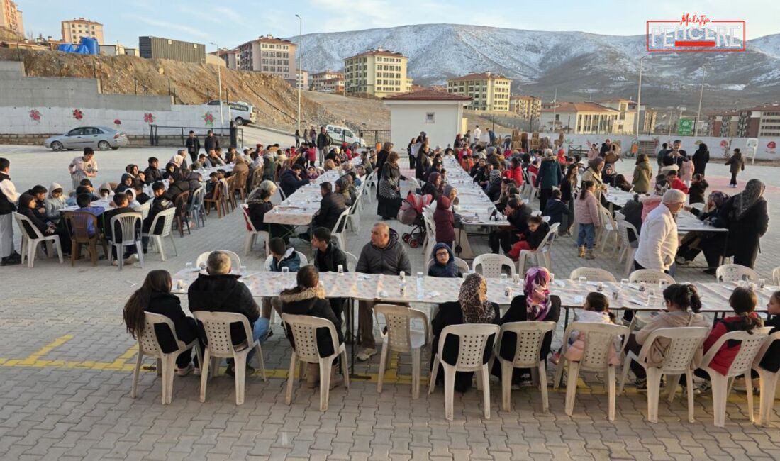 Mübarek Ramazan ayının başlamasıyla birlikte ilk günden itibaren hayırsever iş