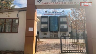 Malatya Turgut Özal Üniversitesi Darende Bekir Ilıcak Meslek Yüksekokulu öğrencileri