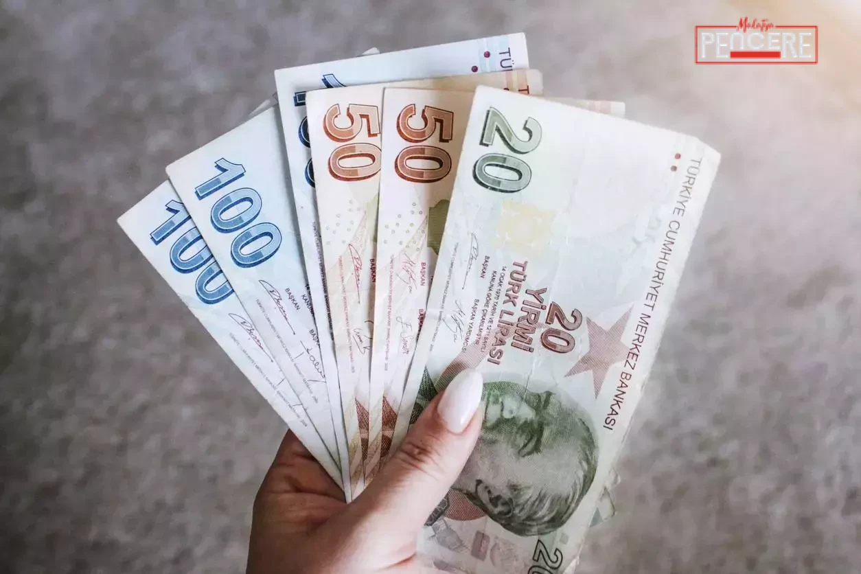 Ramazan ayı öncesinde milyonlarca emeklinin gözü, 2026 emekli bayram ikramiyesinde.