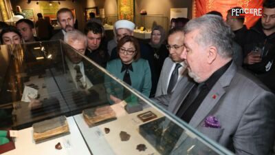Gaziantep Büyükşehir Belediyesi’nin ev sahipliğinde düzenlenen Mukaddes Emanetler Sergisi, Ramazan