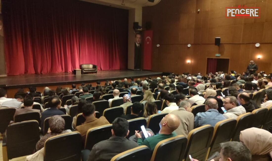 Sosyal medyada kendi yazdığı ve oynadığı skeçlerle tanınan komedyen Tahsin