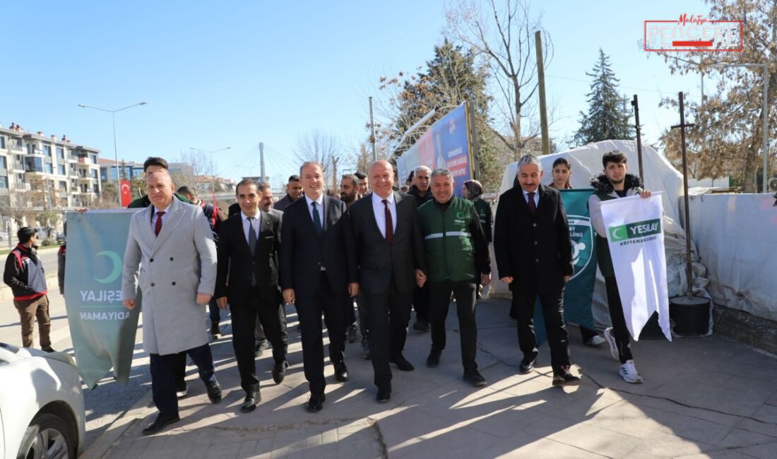 Adıyaman’da 1-7 Mart Yeşilay Haftası kapsamında farkındalık yürüyüşü gerçekleştirildi. İl