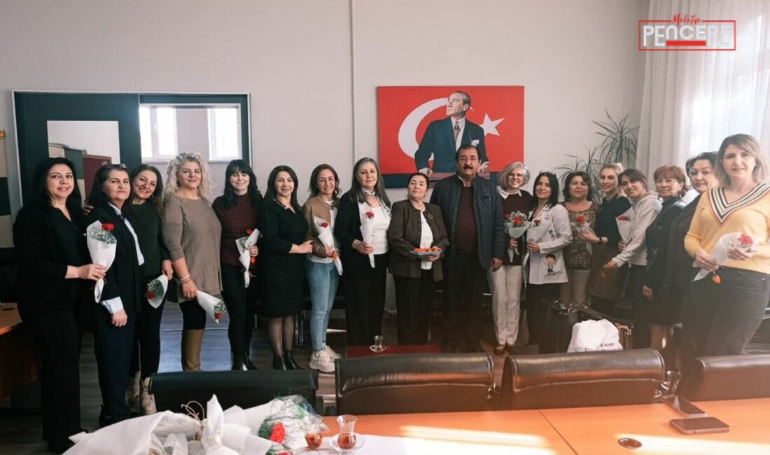 Başkent Malatyalılar Birliği Kadın Kolu üyeleri, Ankara Çankaya’daki Sarar İlkokulu’nu