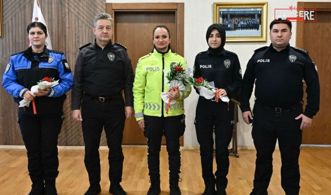 Adıyaman İl Emniyet Müdürü Arzum Nazman ve birim amirleri, 8