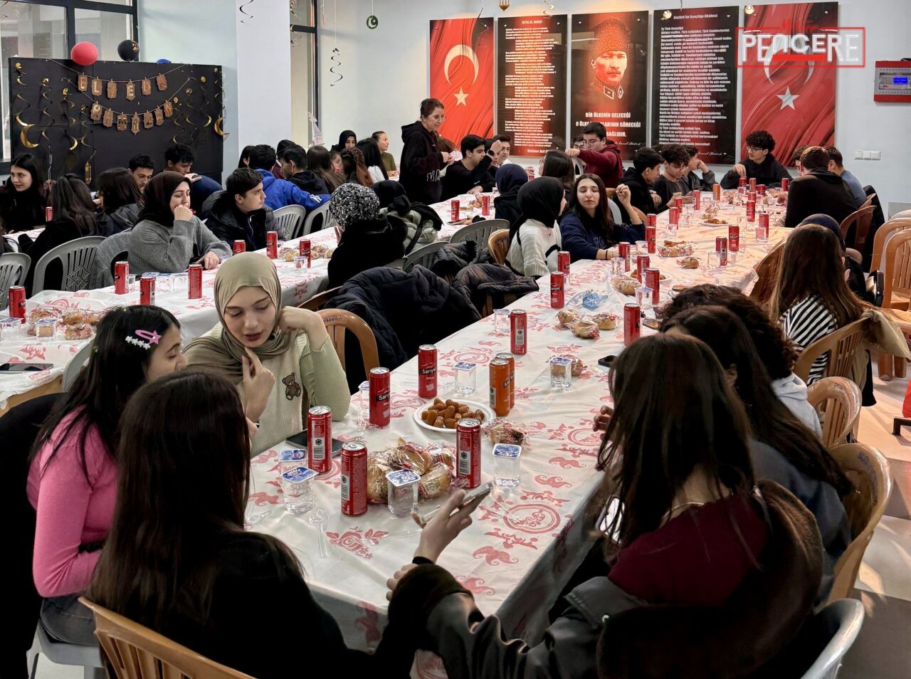 Malatya’da Şehriban Günata Anadolu Lisesi öğrencilerinin geleneksel hale getirdiği tavuklu