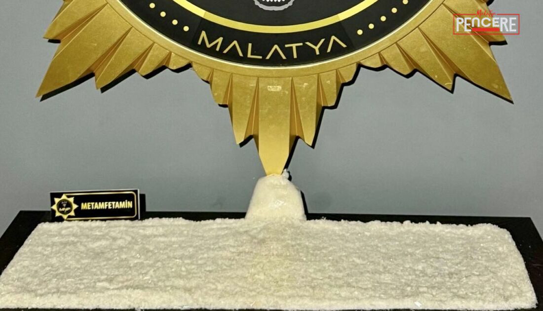 Malatya’da polis ekipleri tarafından yolcu otobüsünde yapılan aramada 11 kilo