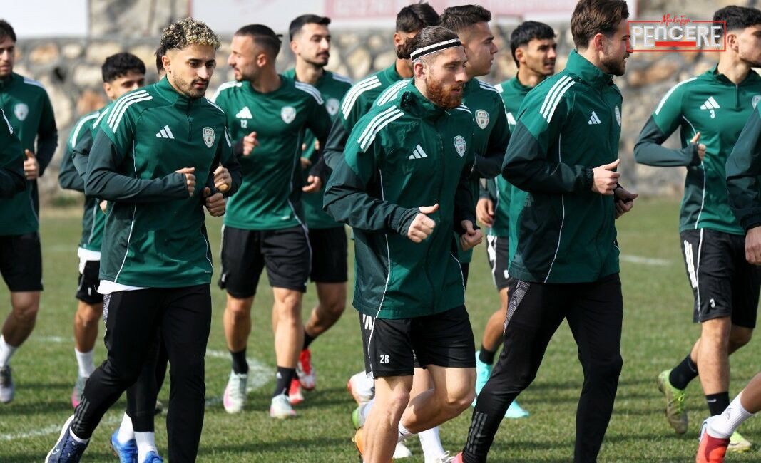 Nesine 3. Lig 2. Grup’ta play-off mücadelesi veren Malatya Yeşilyurtspor,