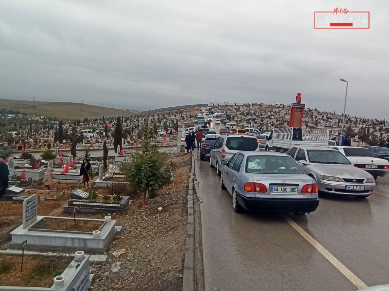 6 Şubat depremlerinin yaralarının hâlâ taze olduğu Malatya’da, bayram sabahı