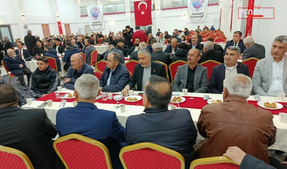 Malatya’nın Darende ilçesinde düzenlenen bayramlaşma programı yoğun katılımla gerçekleşti, birlik