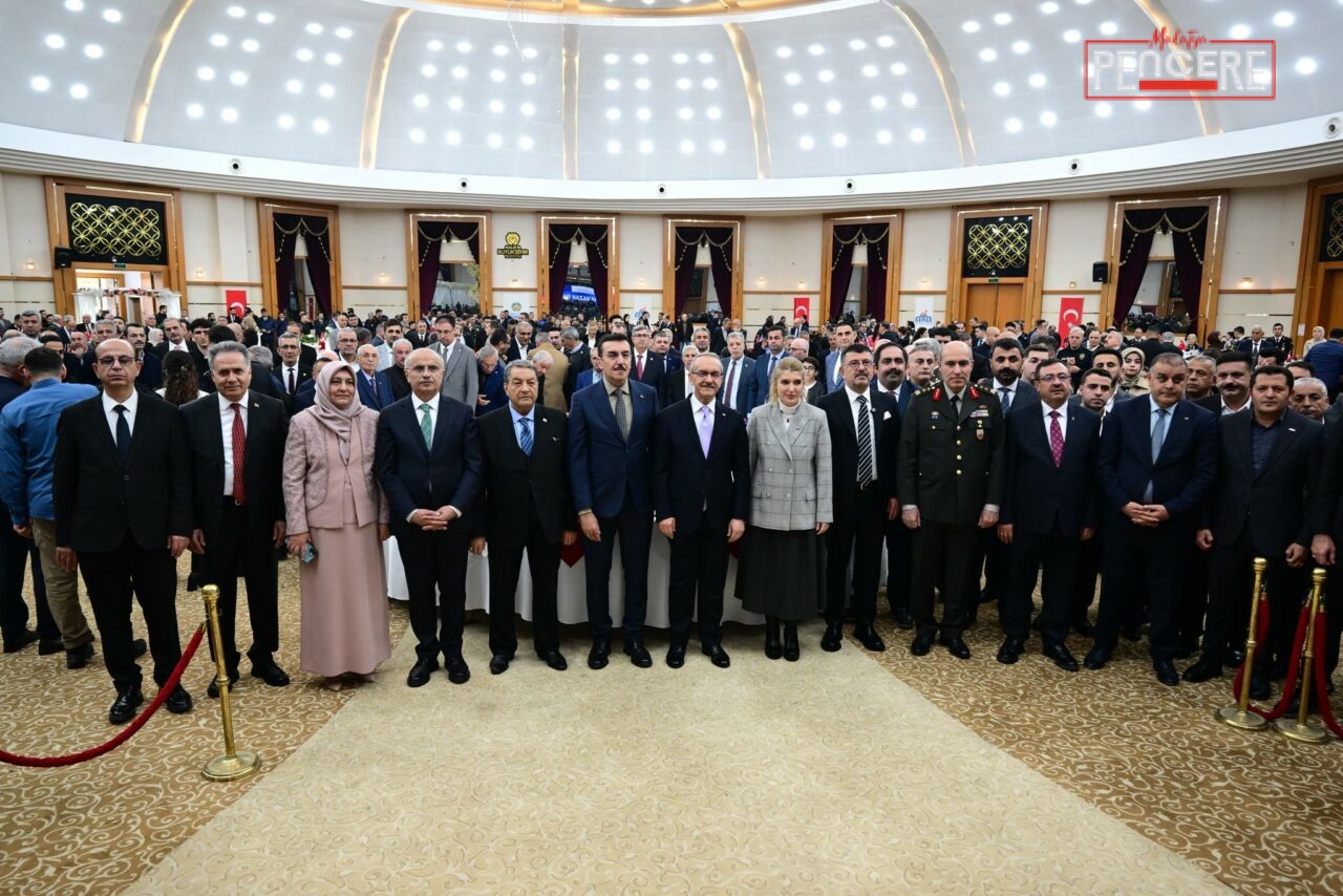 Malatya’da düzenlenen bayramlaşma programında konuşan Vali Seddar Yavuz, depremler sonrası