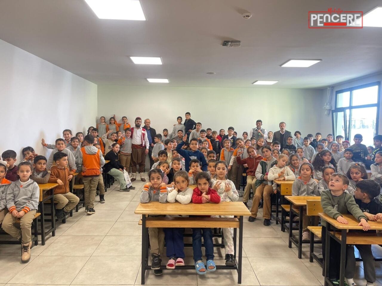 Malatya Büyükşehir Belediyesi Şehir Tiyatrosu oyuncuları, 27 Mart Dünya Tiyatro
