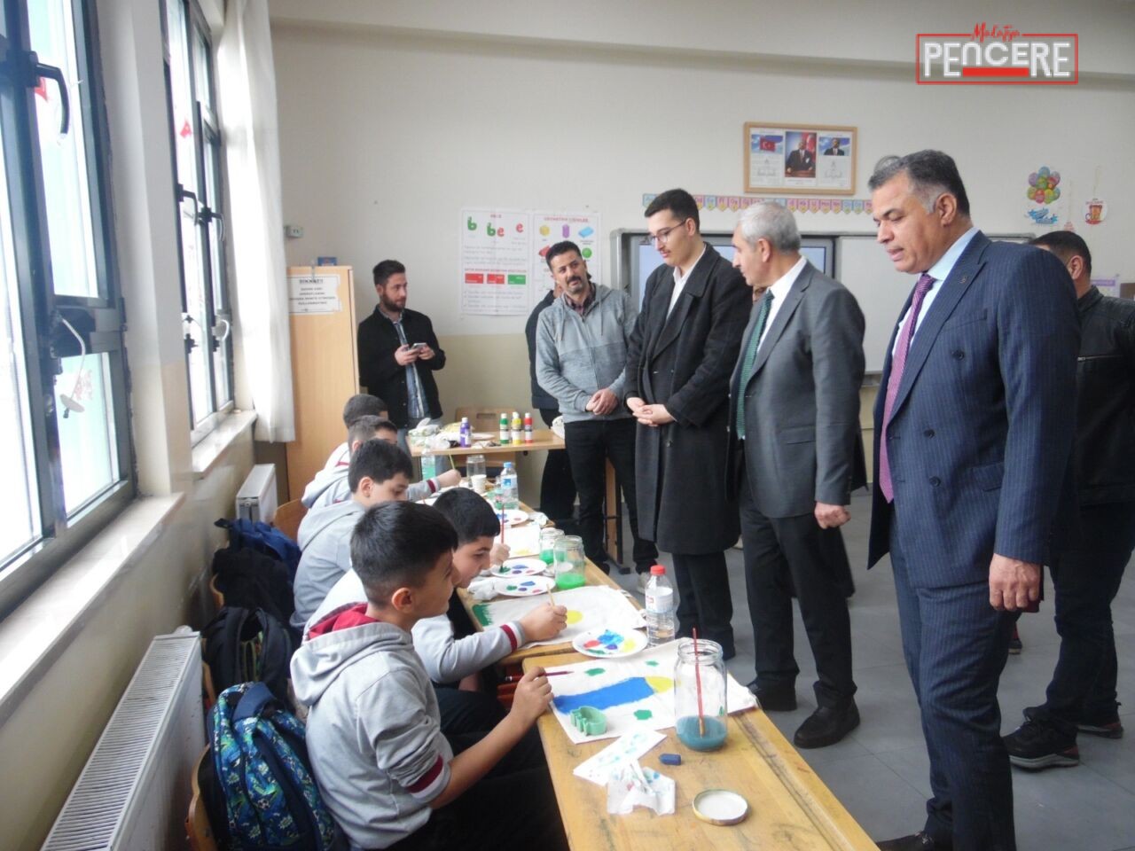 Malatya’da Dünya Sıfır Atık Günü kapsamında düzenlenen etkinliklerde öğrencilerin hazırladığı