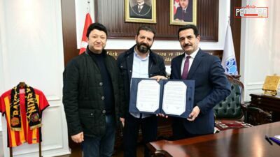 Battalgazi’de Mustafapaşa Mahallesine Yeni Taziye Evi Yapılacak Battalgazi Belediyesi’nin mahallelere yönelik taziye evi yatırımları sürüyor. Mustafapaşa Mahallesi’nde