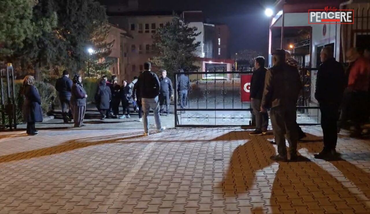 Malatya’nın Yeşilyurt ilçesinde bir restoranda meydana gelen silahlı saldırıda 62