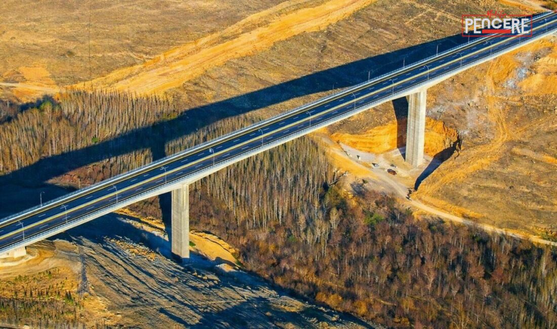 Malatya’da Beylerderesi Vadisi üzerine inşa edilen Turgut Özal Viyadüğü, şehir