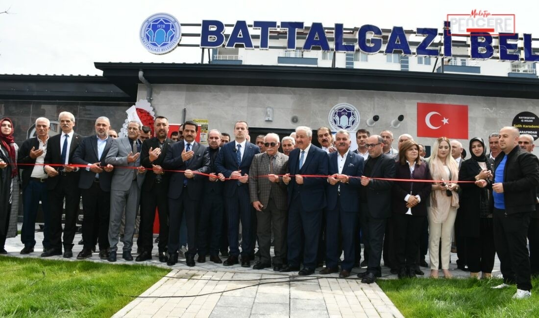 Battalgazi Belediye Başkanı Bayram Taşkın ve MAGİNDER Başkanı Salih Karademir’in