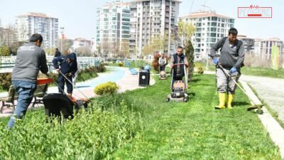 Yeşilyurt’ta Yaz Hazırlığı: Park ve Yeşil Alanlar Yenileniyor Malatya’nın Yeşilyurt ilçesinde, yaz aylarının yaklaşmasıyla birlikte park, bahçe ve