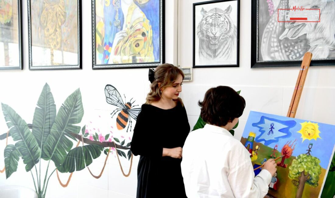 Malatya Büyükşehir Belediyesi Sanat Merkezi’nde eğitim alan 5. sınıf öğrencisi