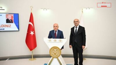 Cemil Çiçek’ten Malatya ve Turgut Özal Vurgusu Cemil Çiçek, Sami Er’i ziyaretinde, “Aslen Yozgat doğumluyum ama siyaseten