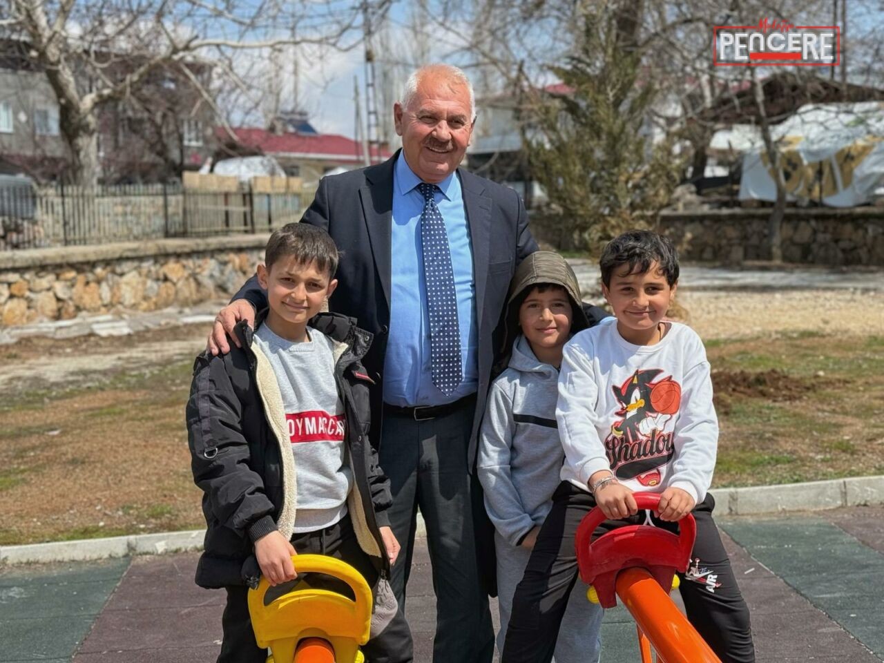 Doğanşehir Belediye Başkanı Mehmet Bayram, "Parksız Mahalle Kalmayacak" hedefiyle ilçedeki