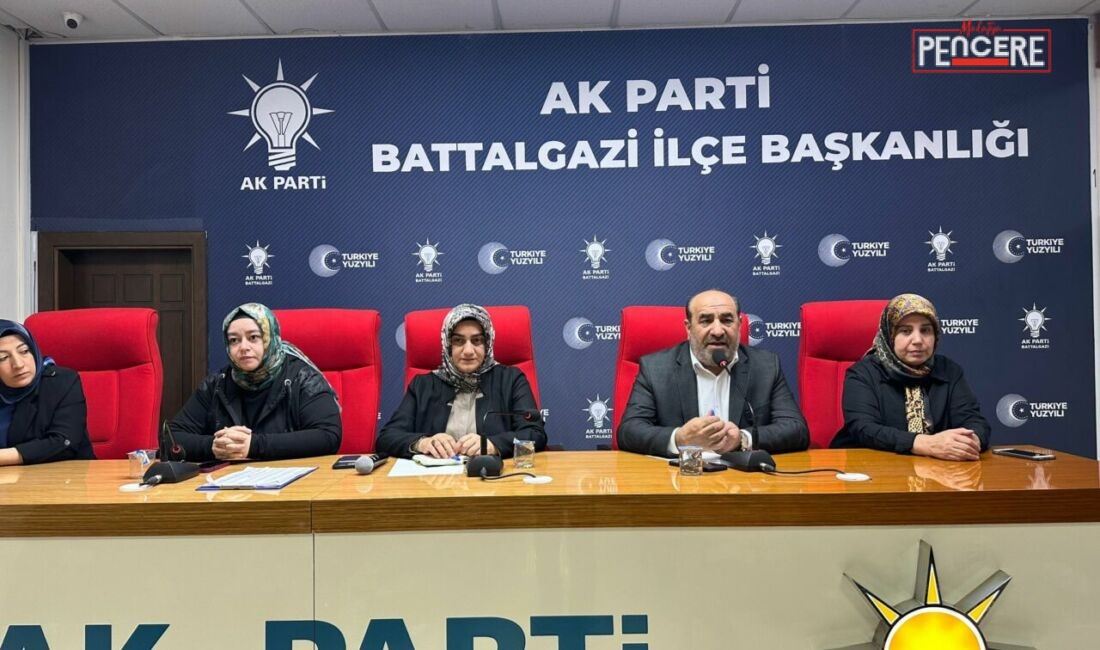 AK Parti Battalgazi İlçe Başkanlığı tarafından düzenlenen istişare toplantısında, mahalle