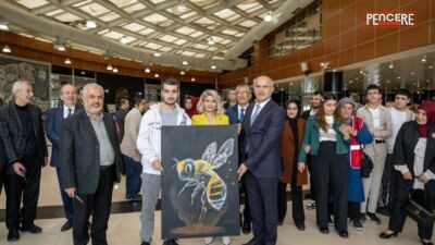 Malatya Büyükşehir Belediyesi tarafından Otizm Farkındalık Haftası kapsamında düzenlenen resim