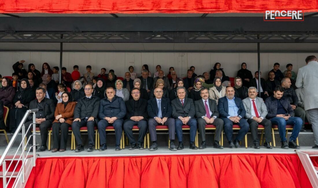 Malatya Büyükşehir Belediyesi tarafından hayata geçirilen Gelinciktepe Gençlik Merkezi’nin temel