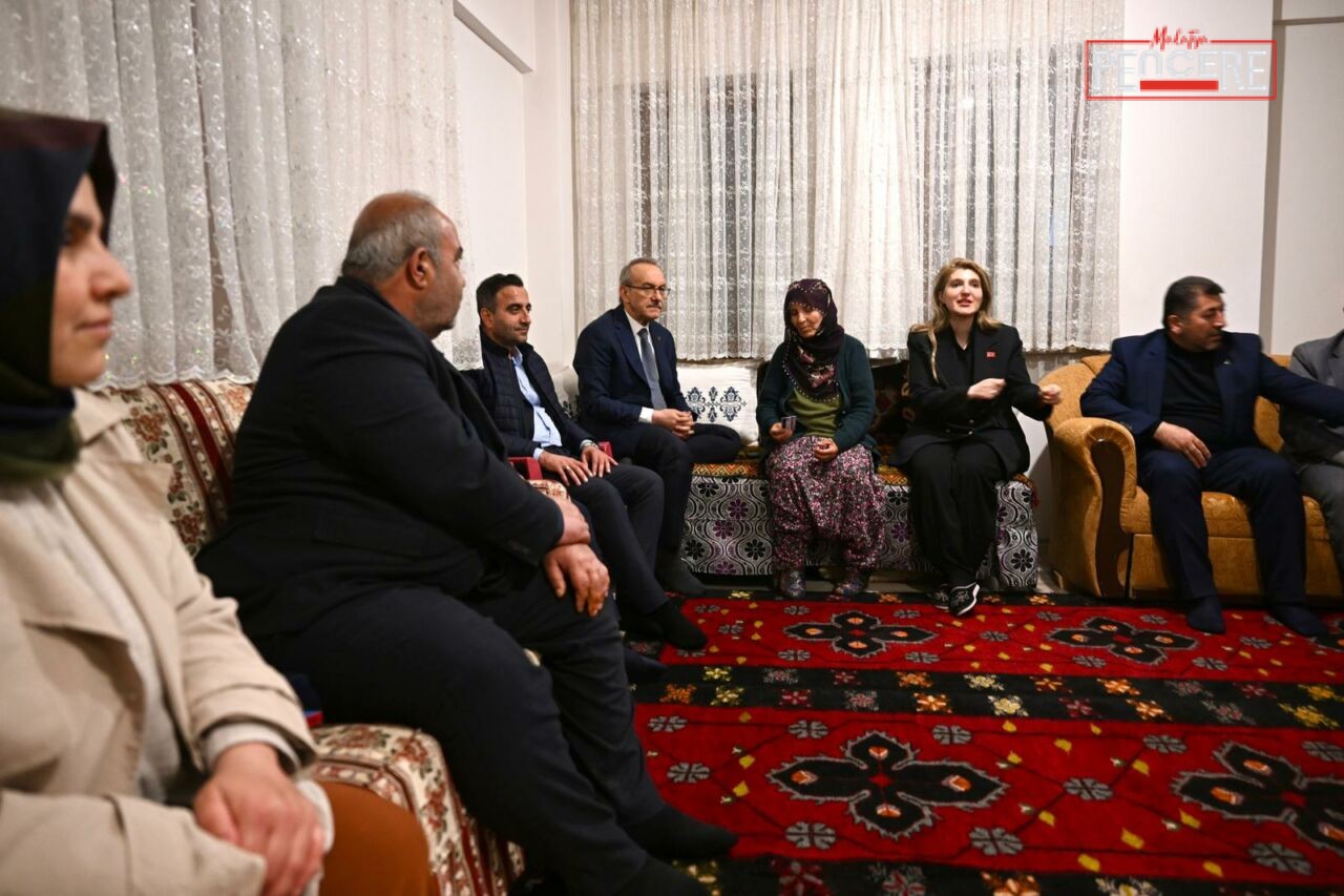 Malatya Valisi Seddar Yavuz, Akçadağ ilçesinde muhtarlar toplantısına katıldı, kamu