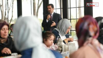 Battalgazi Belediyesi’nin 24 Aylık Projeleri AK Parti Yeşilyurt Kadın Kolları’na Tanıtıldı Battalgazi Belediyesi’nin son 24 ayda hayata geçirdiği hizmet ve yatırımlar,