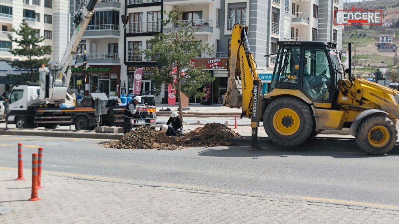 Malatya’da sokak aydınlatma arızalarına karşı sergilediği hızlı müdahale refleksiyle dikkat