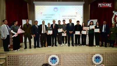Battalgazi’de düzenlenen Liseler Arası Münazara Yarışması finalinde Hüseyin Kölük Ticaret