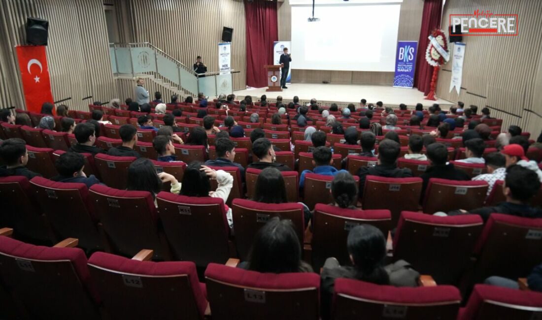 Battalgazi Belediyesi tarafından düzenlenen “Sınav Kazandıran Taktikler” semineriyle öğrencilere sınav