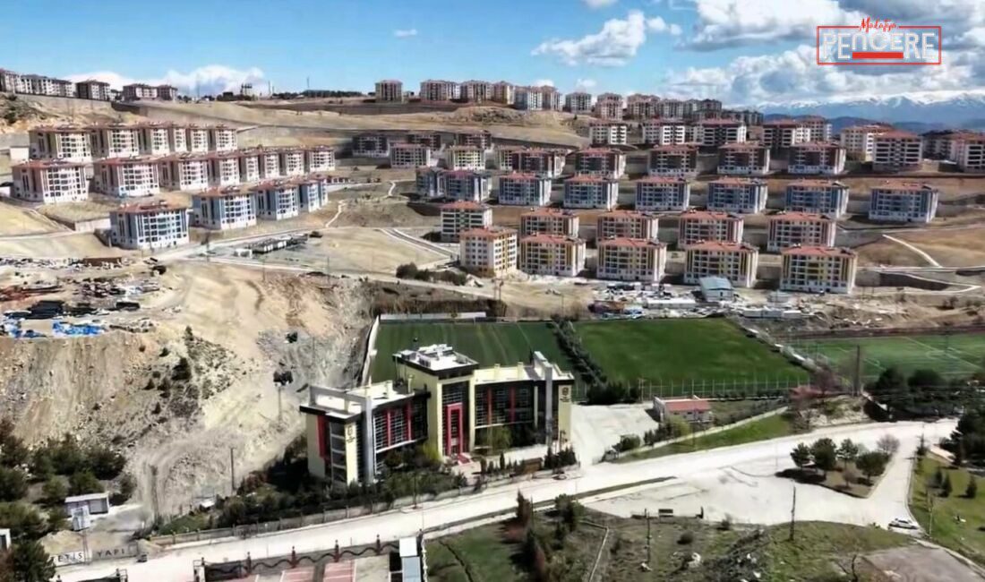 Malatya Valisi Seddar Yavuz, Battalgazi Bahçebaşı Mahallesi’nde yapımı tamamlanan 1.235