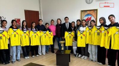 Malatya’da faaliyet gösteren Anadolu Set Voleybol ekibi, forma eksikliği yaşayan