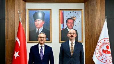 Malatya Valisi Seddar Yavuz, Doğanşehir’de muhtarlarla bir araya gelerek deprem