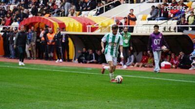 Malatya Yeşilyurtspor ihtar alırken, Karaköprü Belediye Spor oyuncusu Hüseyin Can