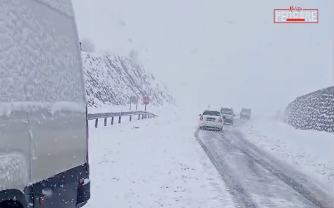 Malatya’da Nisan ayında etkisini artıran kar yağışı ve soğuk hava,