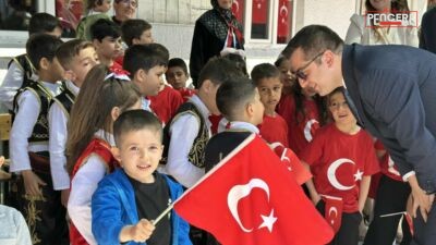 Malatya’nın Yazıhan ilçesinde düzenlenen 23 Nisan programında Kaymakam Osman Kurt,
