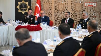 İçişleri Bakan Yardımcısı Ali Çelik’in katılımıyla Malatya’da düzenlenen narkotik değerlendirme