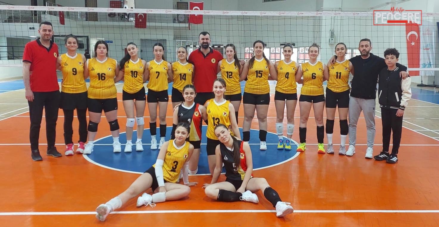 Malatya’yı temsil eden Fileninprensesleri.44 Küçük Kızlar Takımı, grup şampiyonu olarak