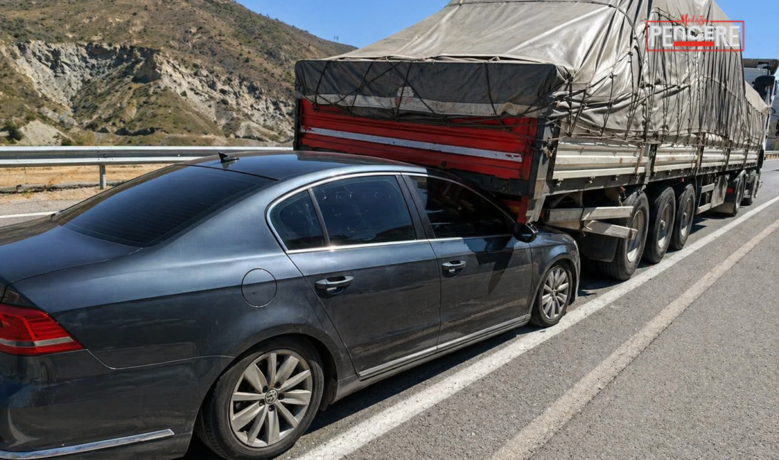 Doğanşehir’de TIR’a arkadan çarpan otomobilin sürücüsü İbrahim Coşkun, aracın altına