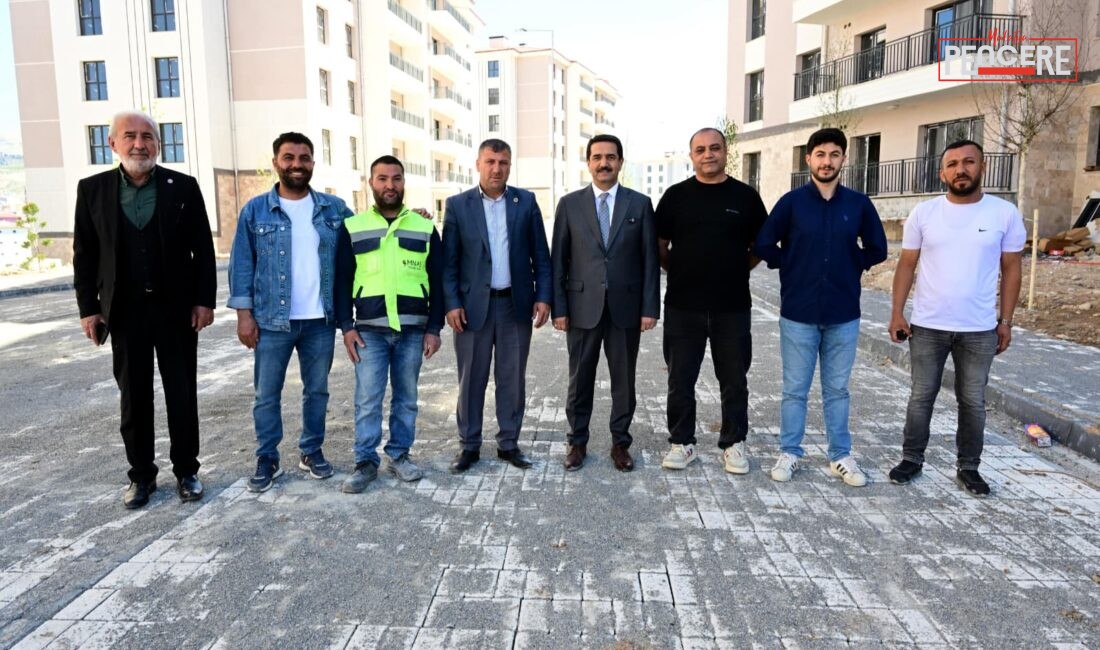 Battalgazi Belediye Başkanı Bayram Taşkın, Taştepe Mahallesi’nde yürütülen rezerv alan