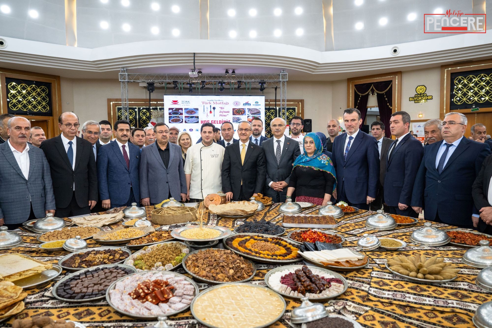Türk Mutfağı Haftası kapsamında Malatya’da düzenlenen etkinliklerde kentin coğrafi işaretli